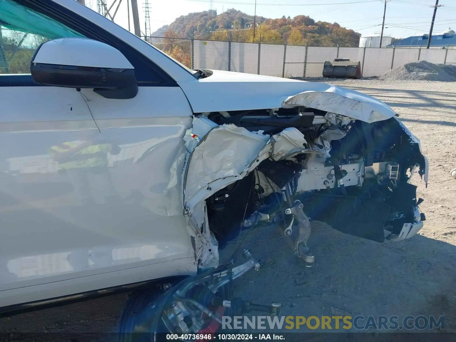 6 Photograph of a damaged car WA1EAAFY1R2143511 AUDI Q5 2024