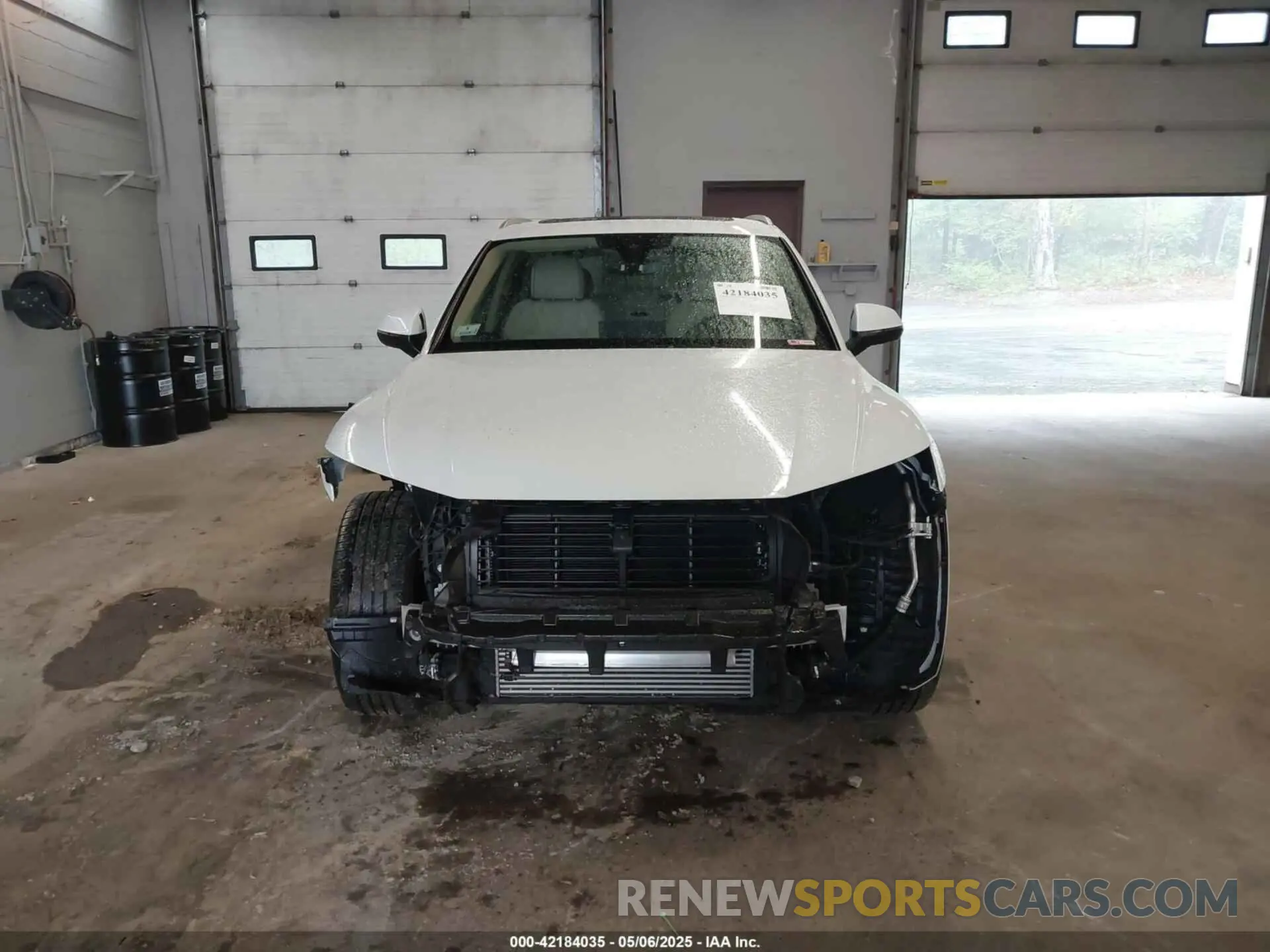 13 Photograph of a damaged car WA1EAAFY2R2003497 AUDI Q5 2024