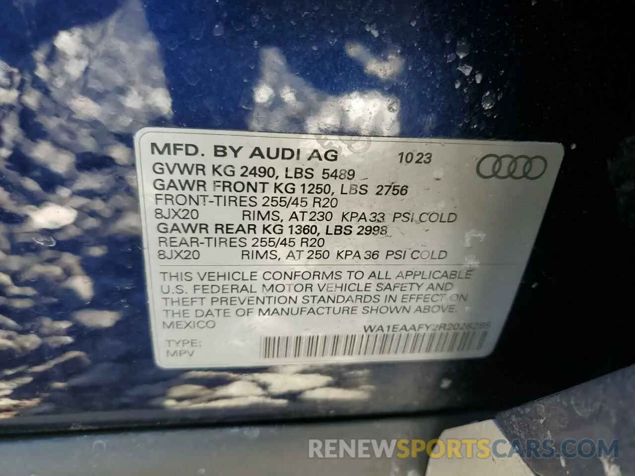 15 Photograph of a damaged car WA1EAAFY2R2028285 AUDI Q5 2024