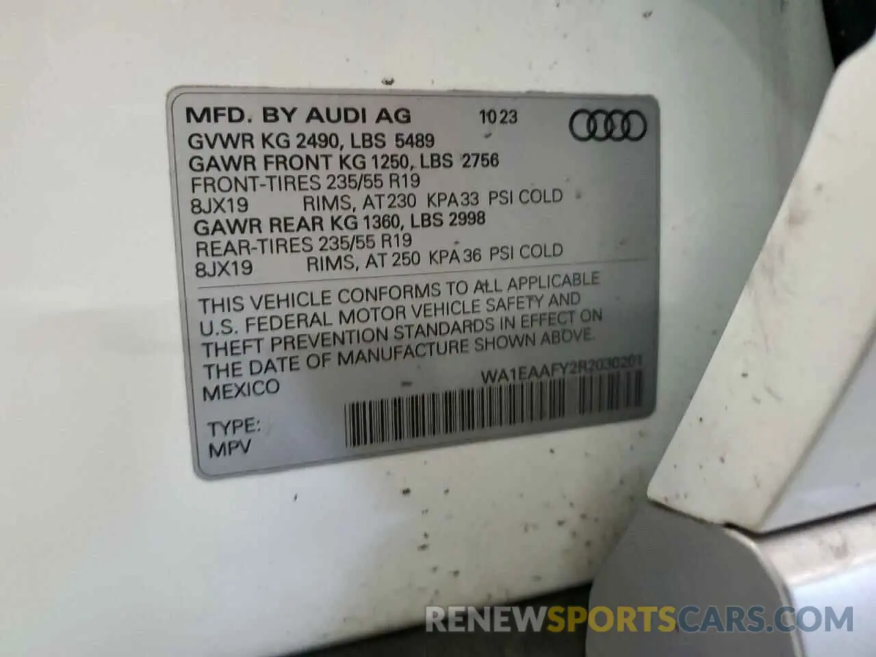 13 Photograph of a damaged car WA1EAAFY2R2030201 AUDI Q5 2024