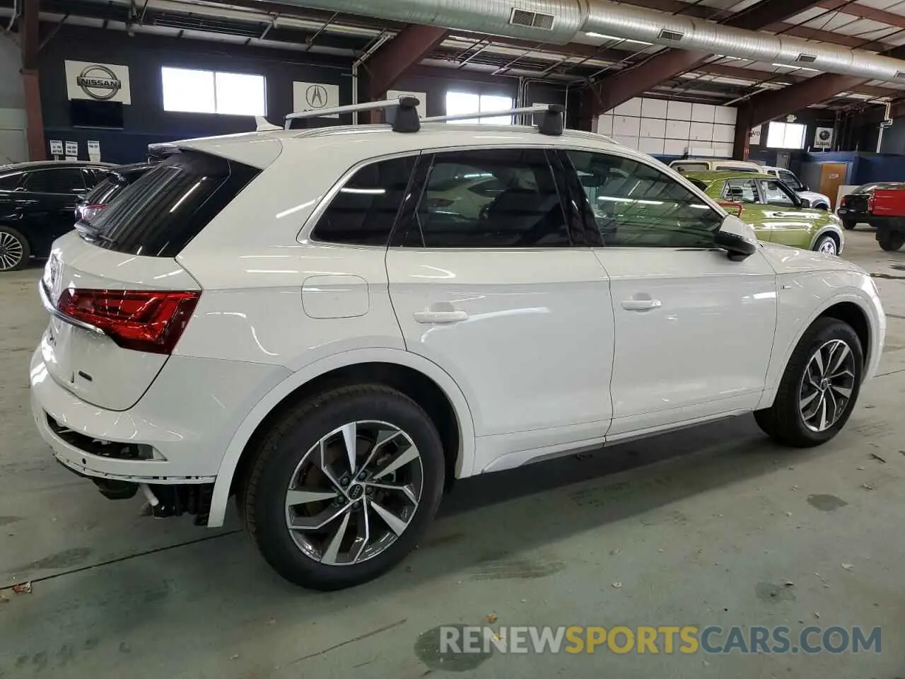 3 Photograph of a damaged car WA1EAAFY2R2030201 AUDI Q5 2024