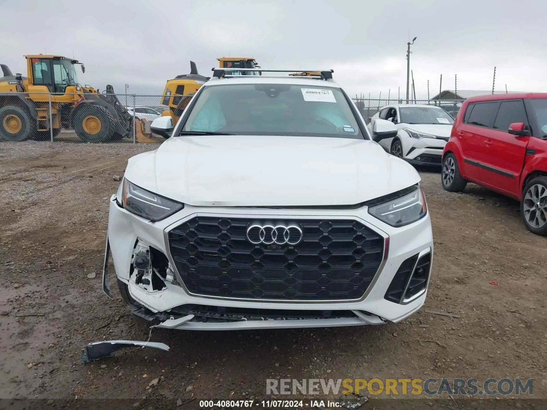 12 Photograph of a damaged car WA1EAAFY2R2032661 AUDI Q5 2024