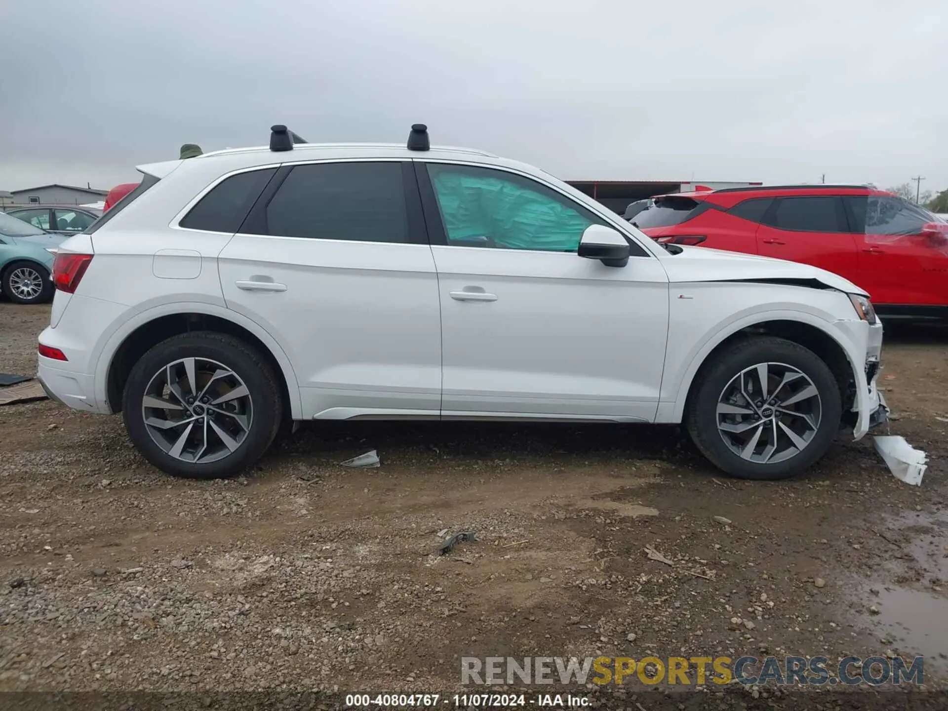13 Photograph of a damaged car WA1EAAFY2R2032661 AUDI Q5 2024