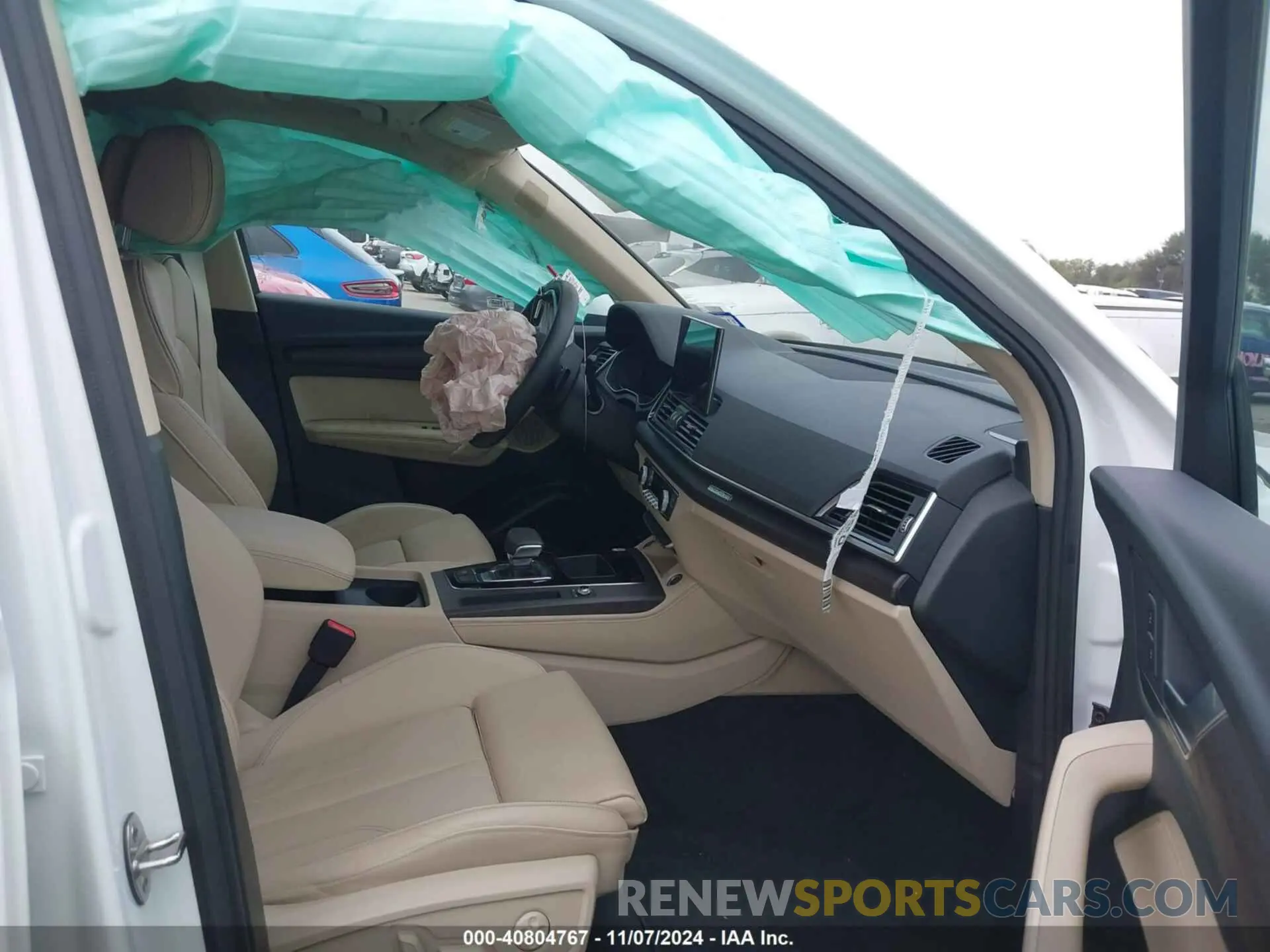 5 Photograph of a damaged car WA1EAAFY2R2032661 AUDI Q5 2024