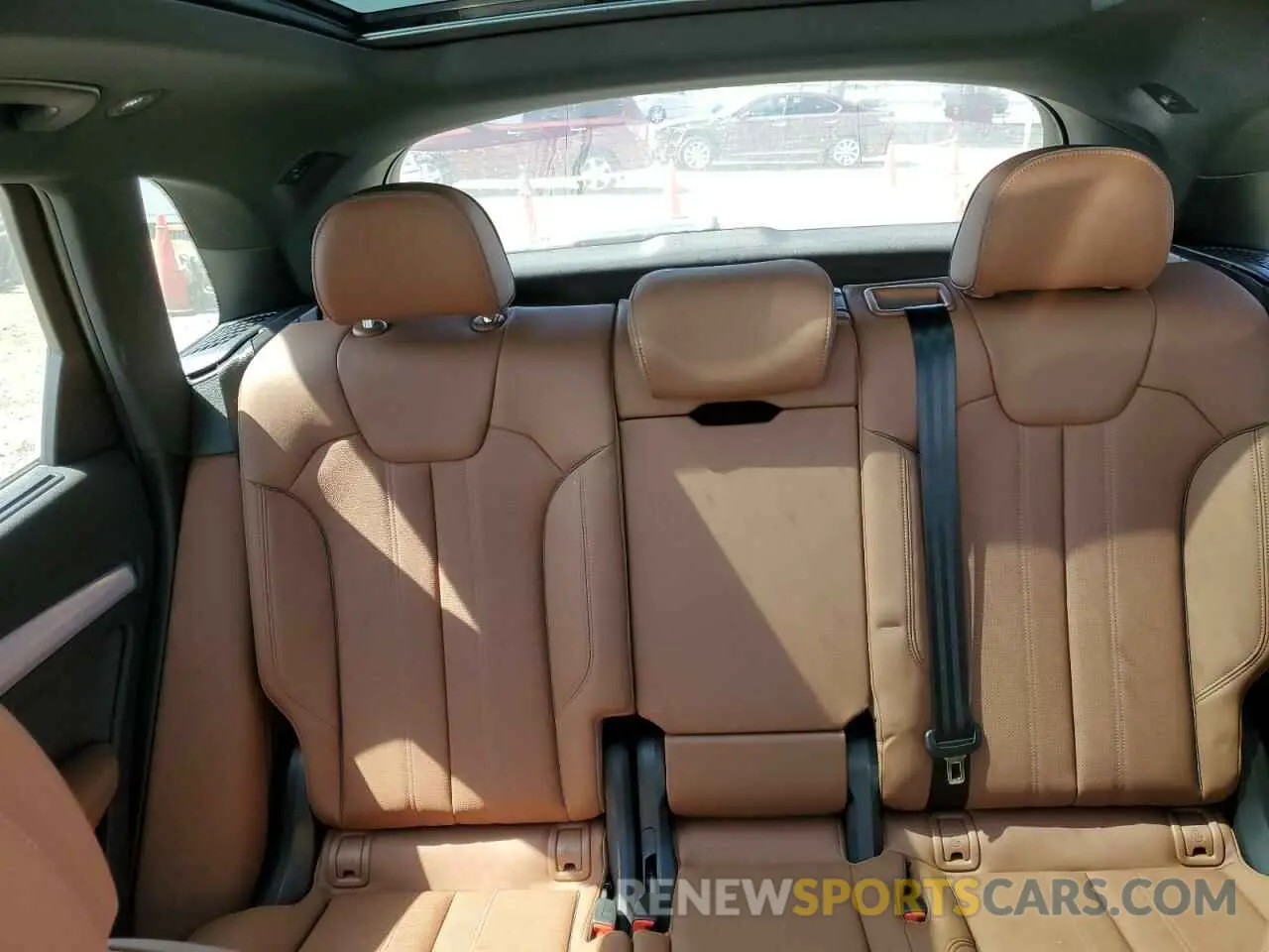 10 Photograph of a damaged car WA1EAAFY2R2037200 AUDI Q5 2024