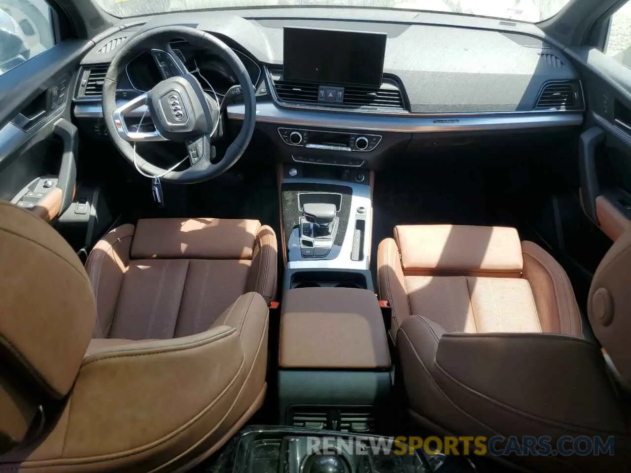 8 Photograph of a damaged car WA1EAAFY2R2037200 AUDI Q5 2024