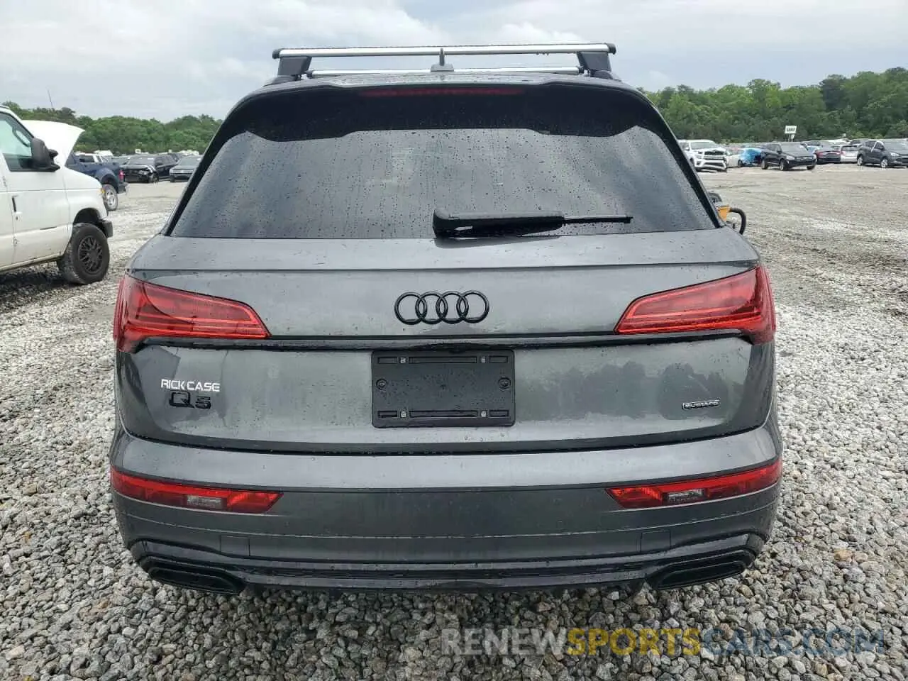 6 Photograph of a damaged car WA1EAAFY2R2145381 AUDI Q5 2024