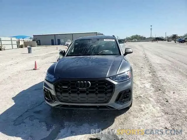 13 Photograph of a damaged car WA1EAAFY2R2150953 AUDI Q5 2024