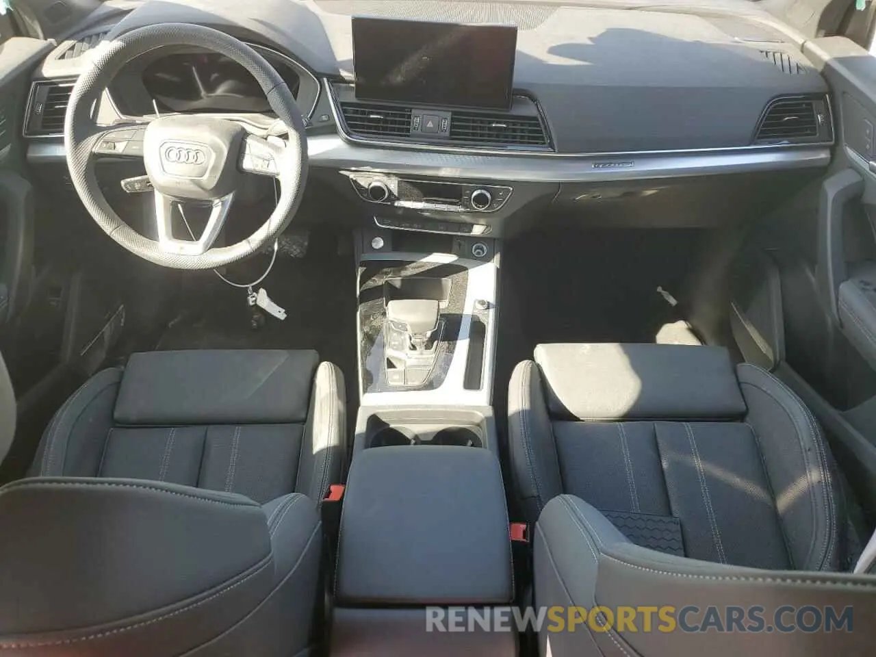 8 Photograph of a damaged car WA1EAAFY2R2150953 AUDI Q5 2024