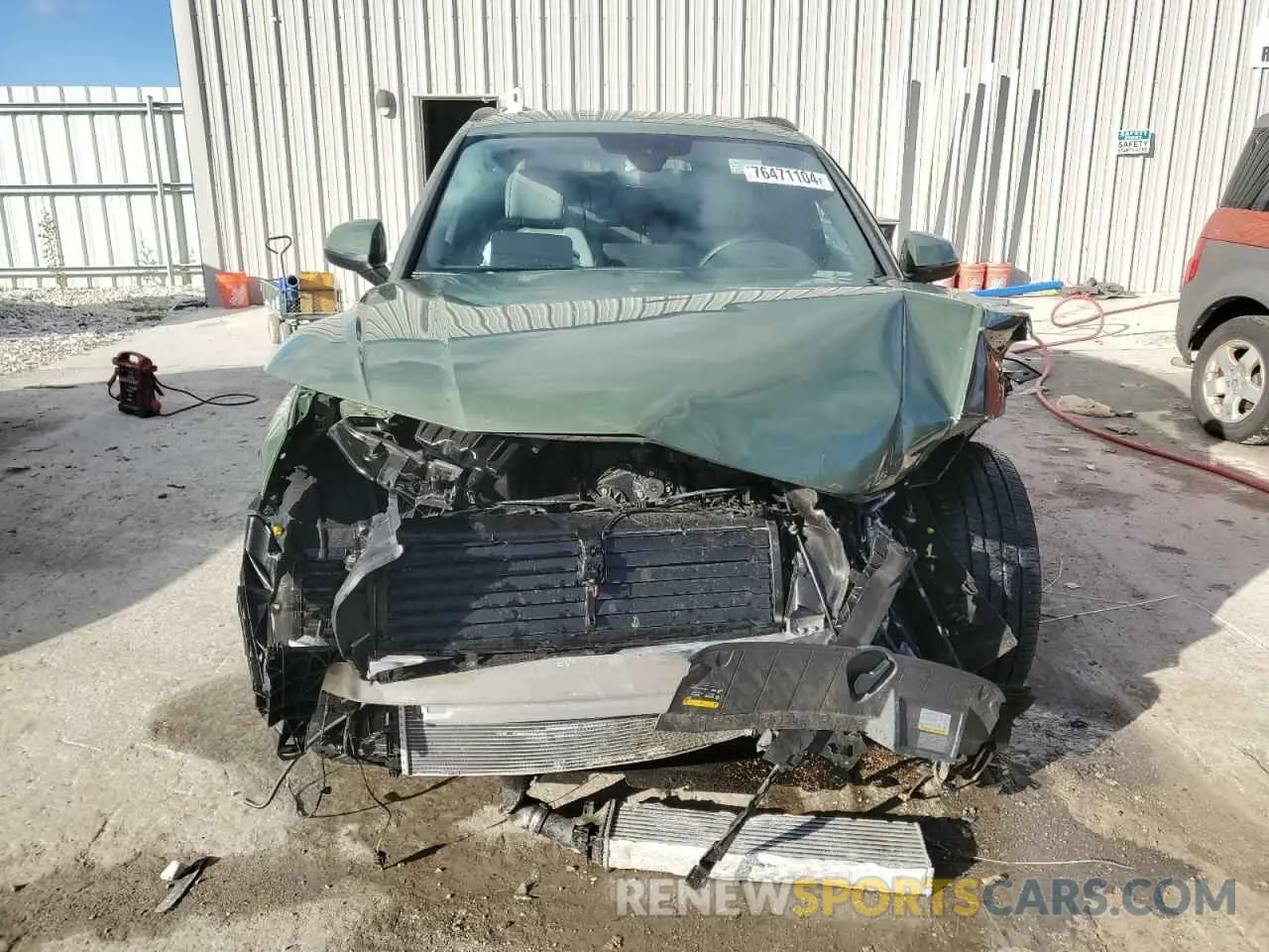 5 Photograph of a damaged car WA1EAAFY3R2001094 AUDI Q5 2024