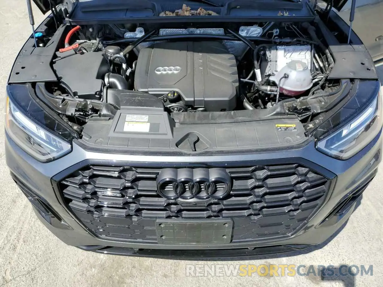 12 Photograph of a damaged car WA1EAAFY3R2004982 AUDI Q5 2024