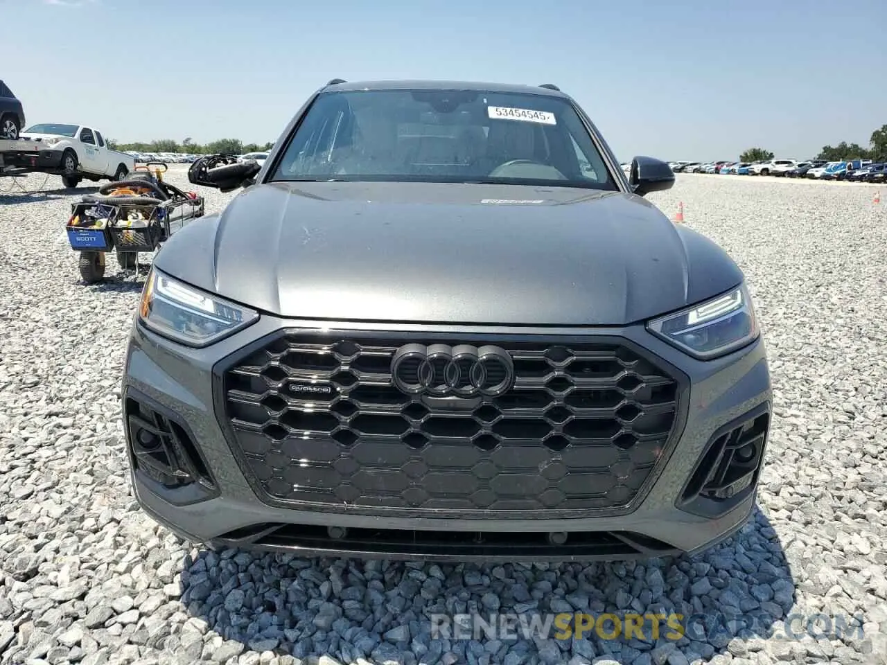 5 Photograph of a damaged car WA1EAAFY4R2015571 AUDI Q5 2024