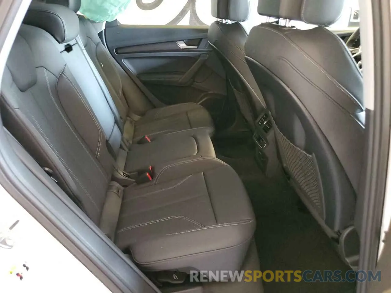 11 Photograph of a damaged car WA1EAAFY4R2066357 AUDI Q5 2024
