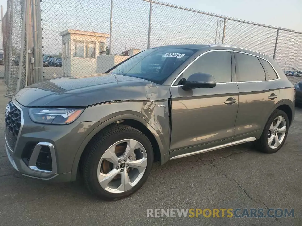 1 Photograph of a damaged car WA1EAAFY5R2034369 AUDI Q5 2024