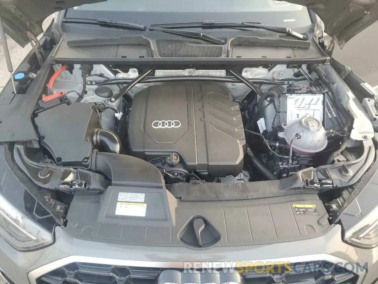 12 Photograph of a damaged car WA1EAAFY5R2034369 AUDI Q5 2024