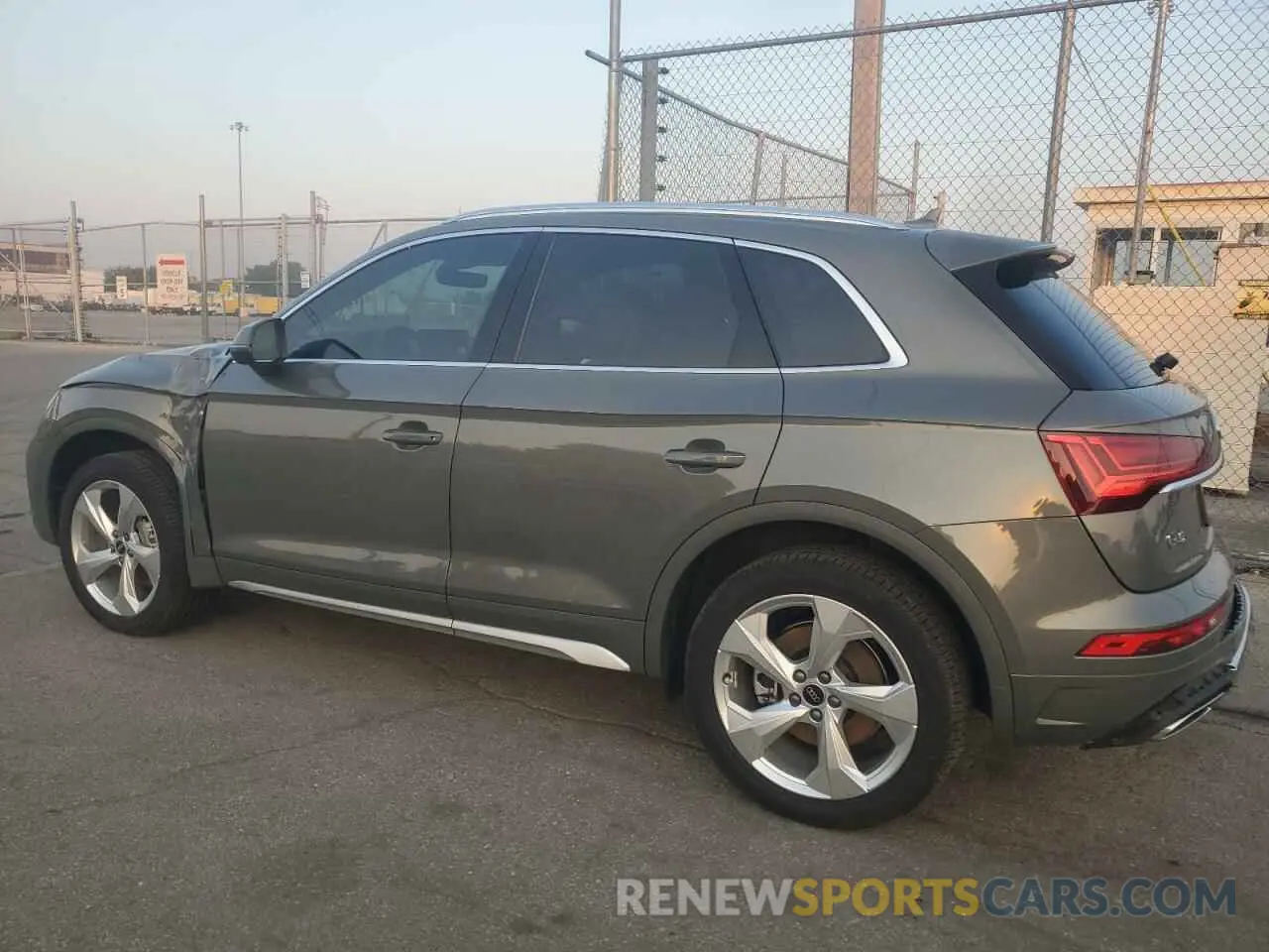 2 Photograph of a damaged car WA1EAAFY5R2034369 AUDI Q5 2024