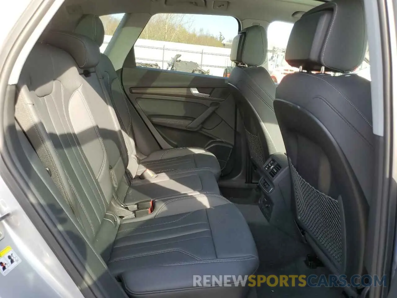 11 Photograph of a damaged car WA1EAAFY5R2036249 AUDI Q5 2024