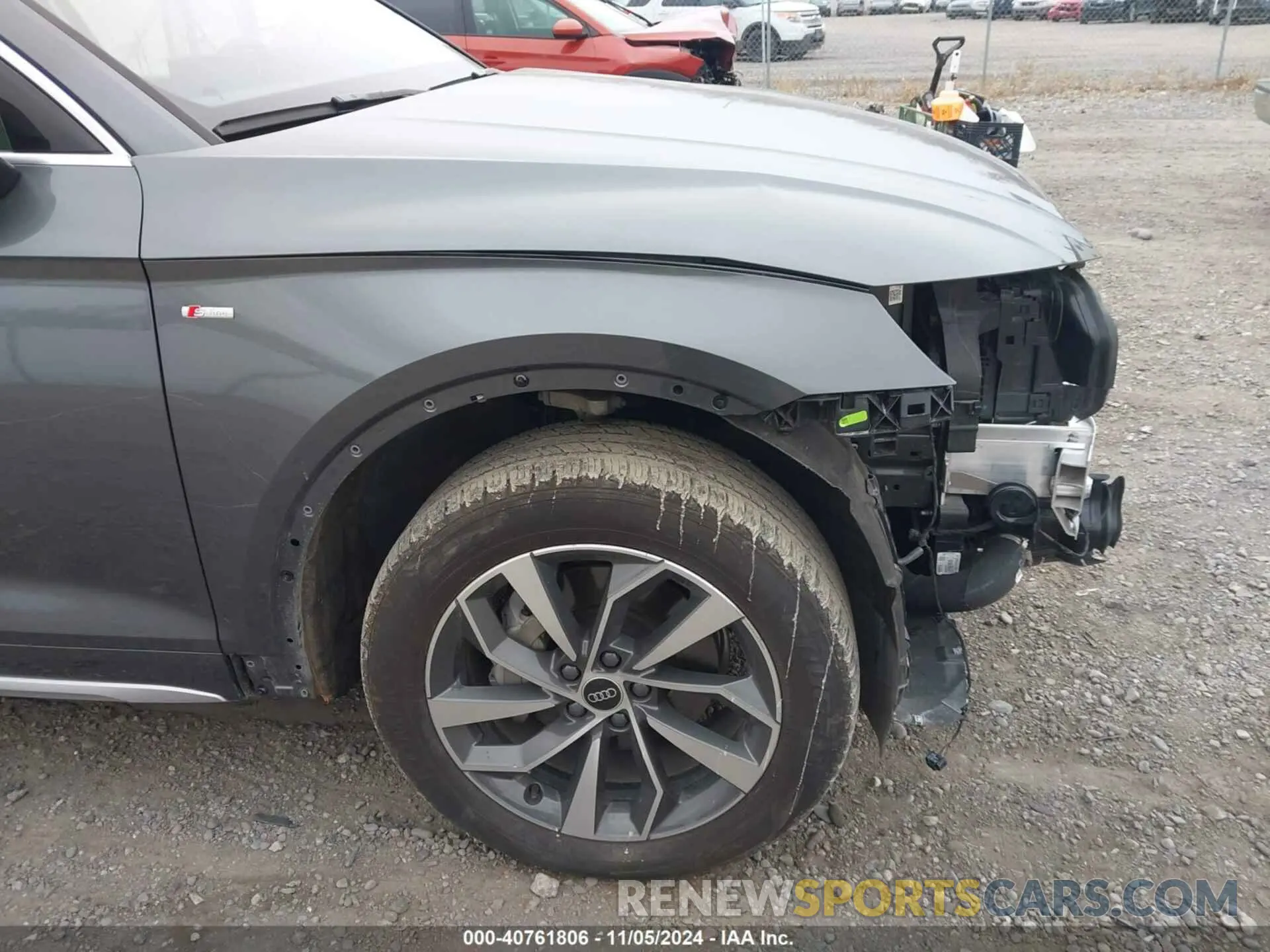 20 Photograph of a damaged car WA1EAAFY5R2070692 AUDI Q5 2024