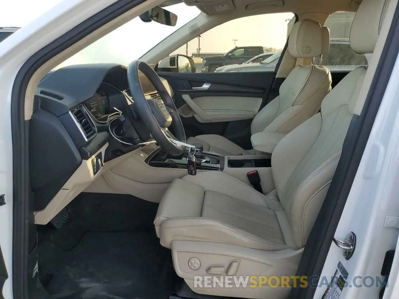 7 Photograph of a damaged car WA1EAAFY6R2019329 AUDI Q5 2024