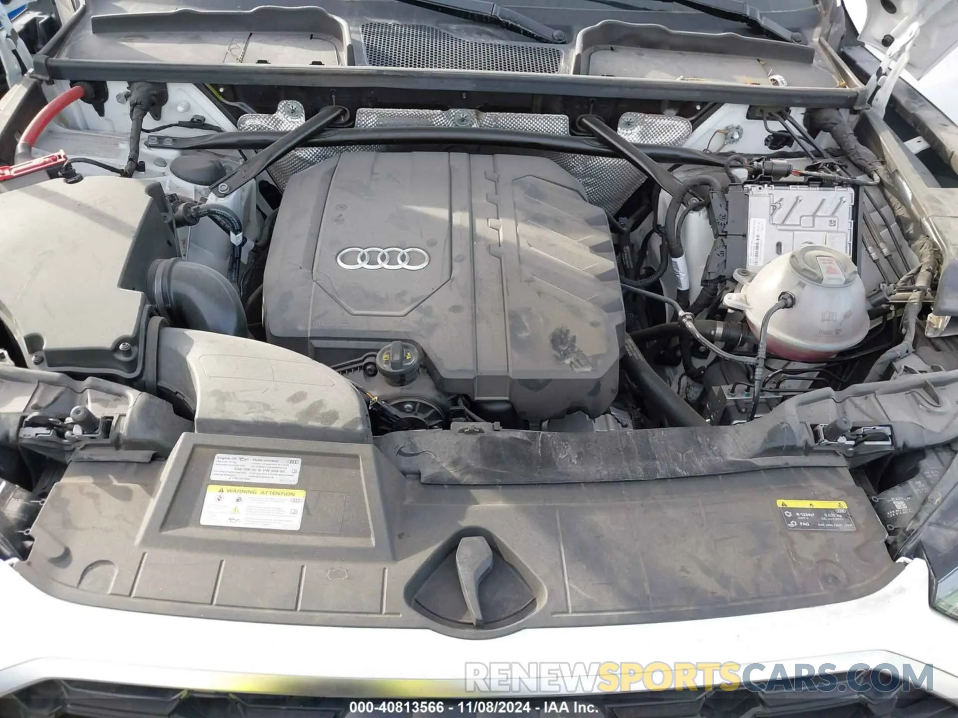 10 Photograph of a damaged car WA1EAAFY7R2034034 AUDI Q5 2024