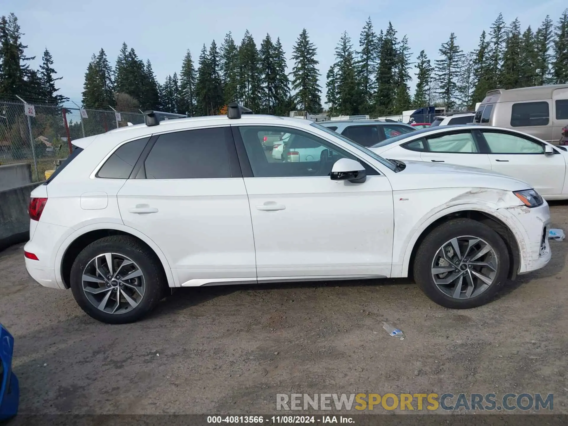 13 Photograph of a damaged car WA1EAAFY7R2034034 AUDI Q5 2024