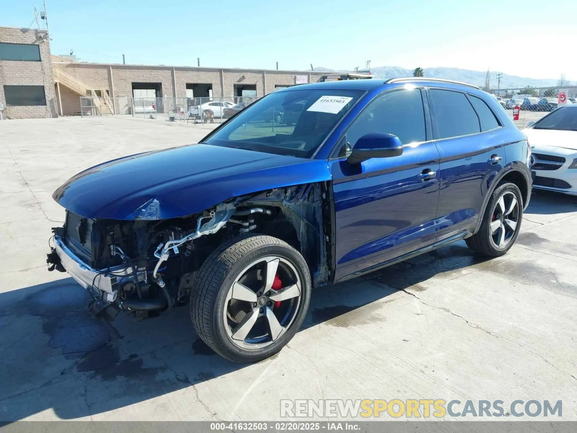 2 Photograph of a damaged car WA1EAAFY7R2066174 AUDI Q5 2024