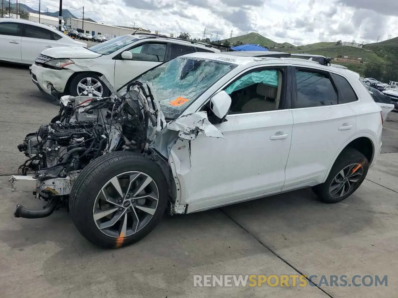 1 Photograph of a damaged car WA1EAAFY7R2071505 AUDI Q5 2024