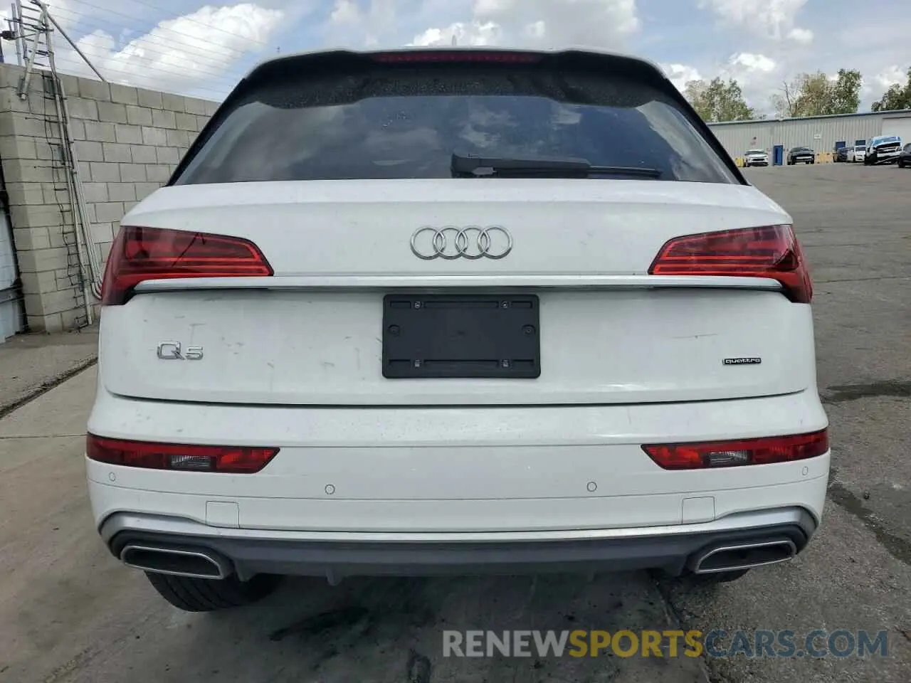 6 Photograph of a damaged car WA1EAAFY7R2071505 AUDI Q5 2024
