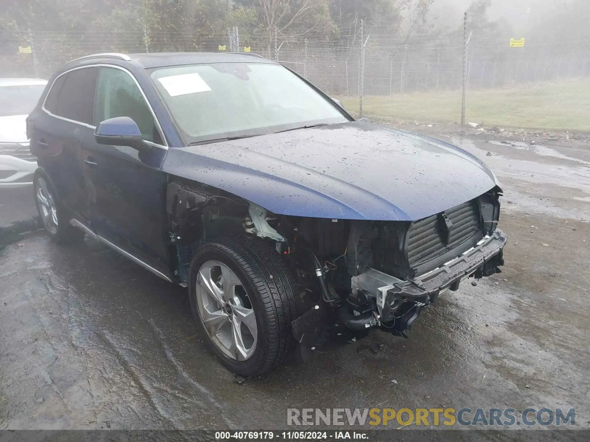 1 Photograph of a damaged car WA1EAAFY7R2140967 AUDI Q5 2024