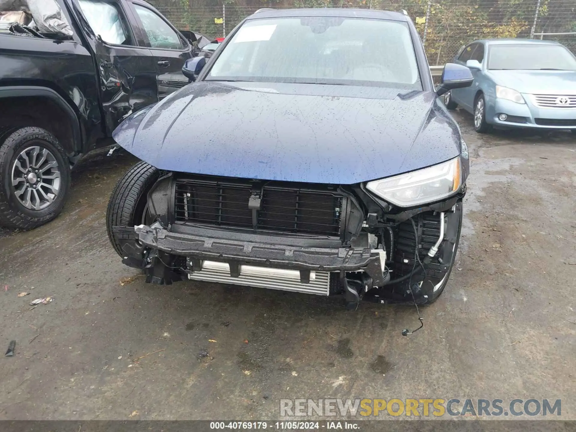 6 Photograph of a damaged car WA1EAAFY7R2140967 AUDI Q5 2024