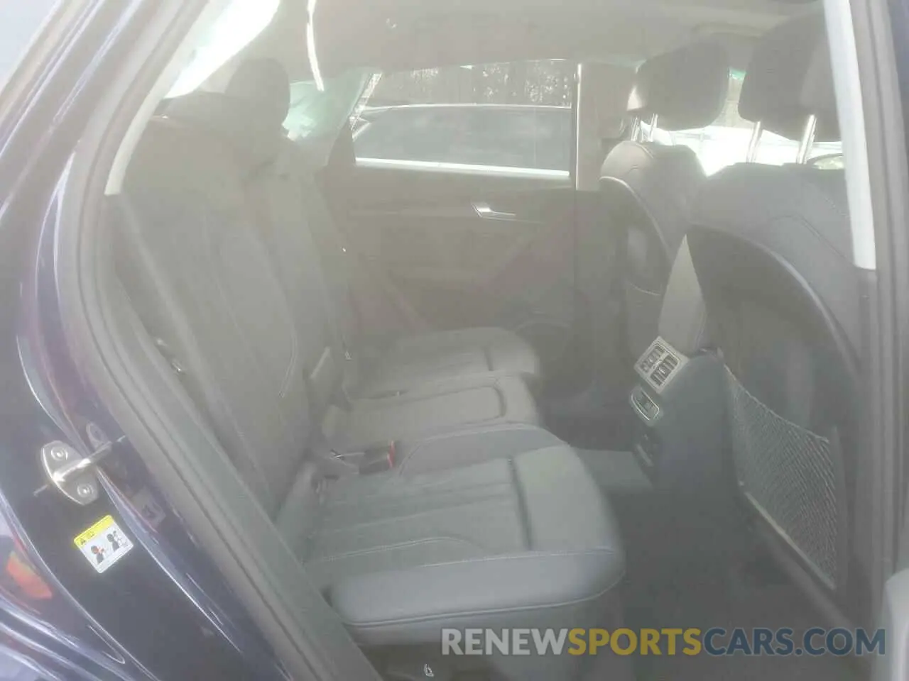 11 Photograph of a damaged car WA1EAAFY8R2022409 AUDI Q5 2024