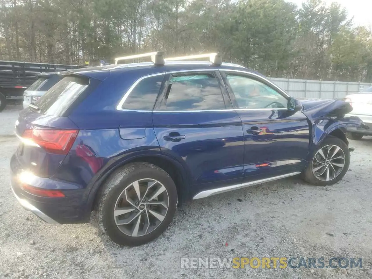 3 Photograph of a damaged car WA1EAAFY8R2022409 AUDI Q5 2024