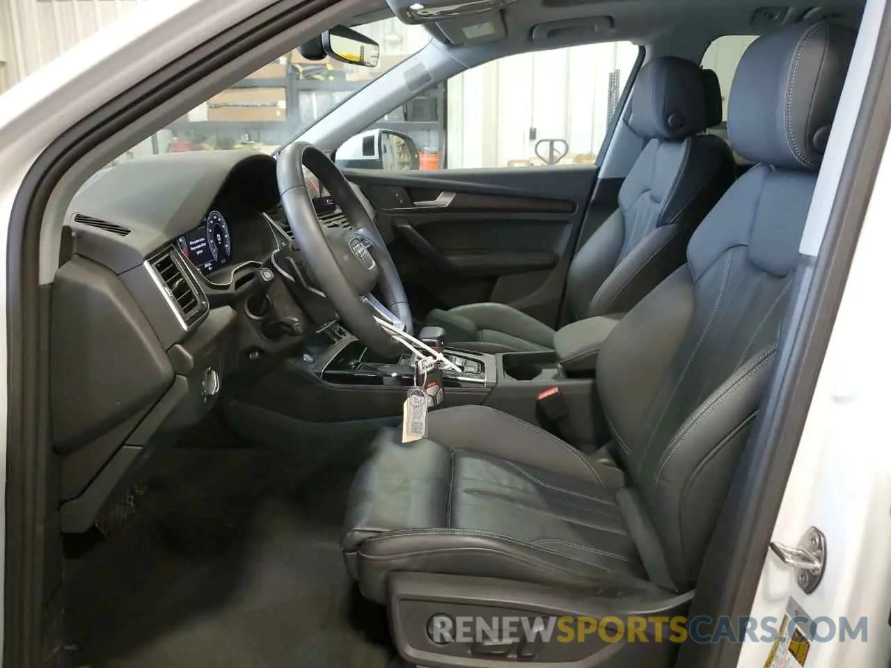 7 Photograph of a damaged car WA1EAAFY8R2086935 AUDI Q5 2024