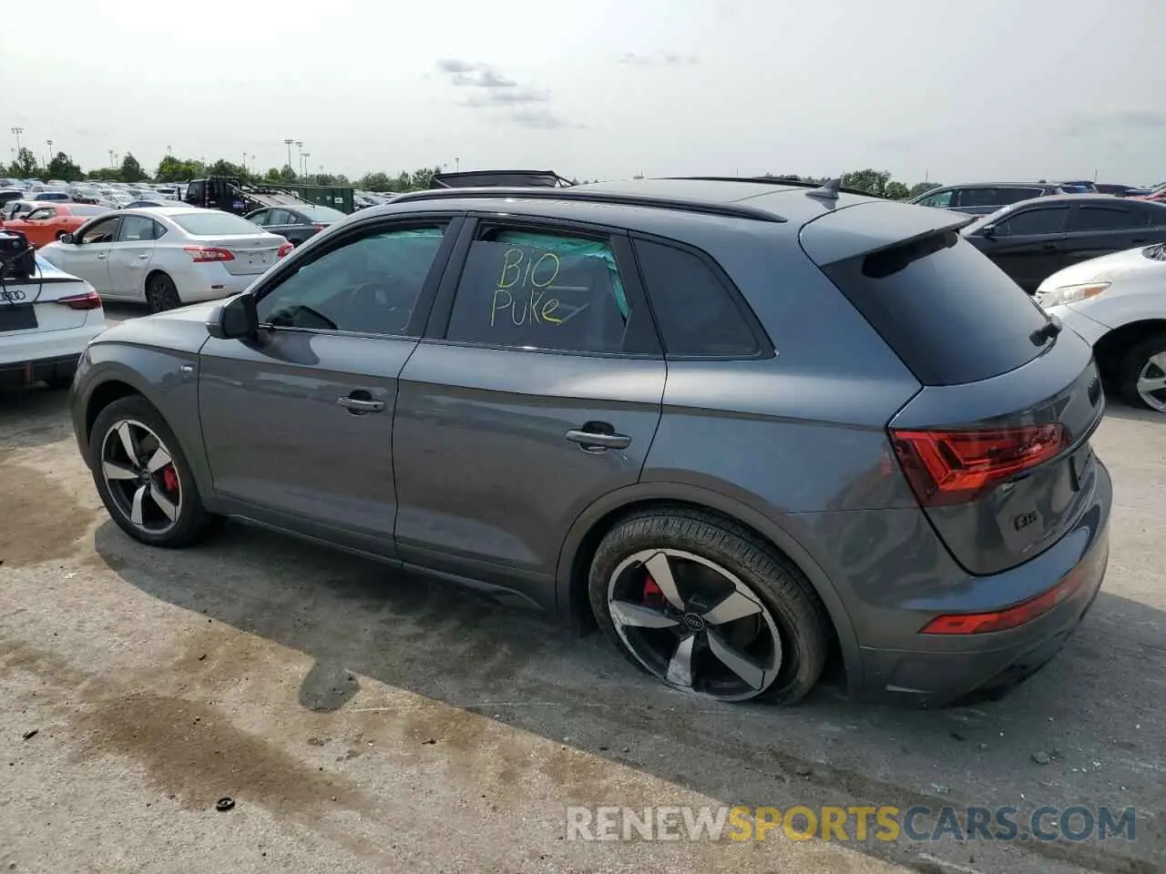 2 Photograph of a damaged car WA1EAAFY8R2109310 AUDI Q5 2024
