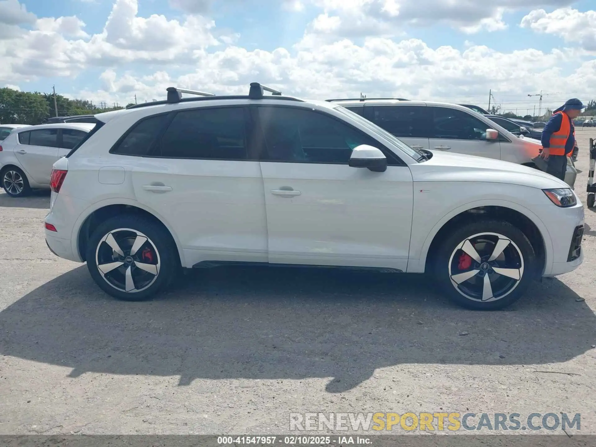 12 Photograph of a damaged car WA1EAAFY8R2134448 AUDI Q5 2024