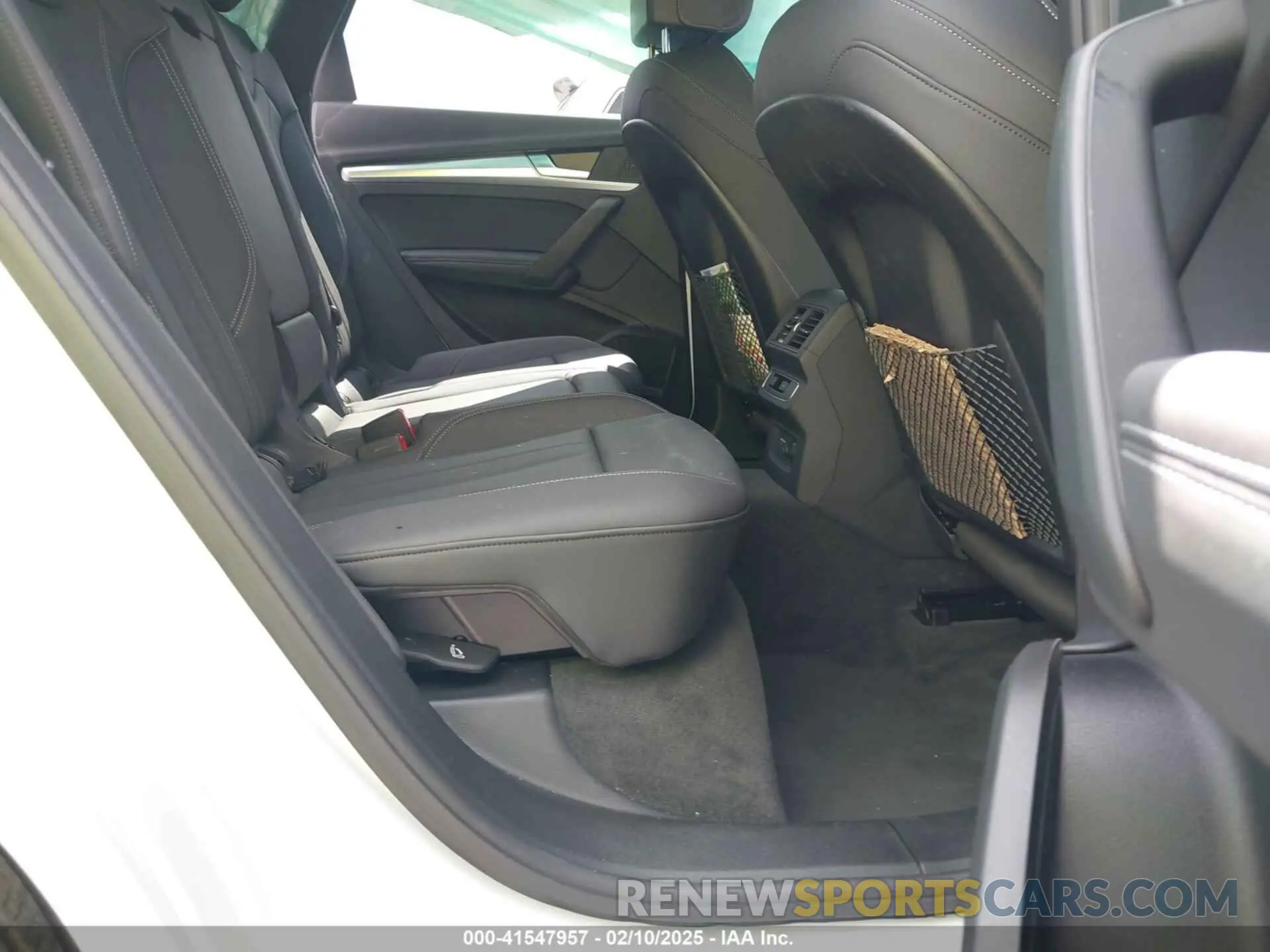 8 Photograph of a damaged car WA1EAAFY8R2134448 AUDI Q5 2024