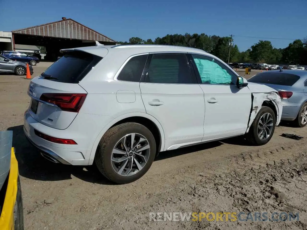 3 Photograph of a damaged car WA1EAAFY9R2013511 AUDI Q5 2024