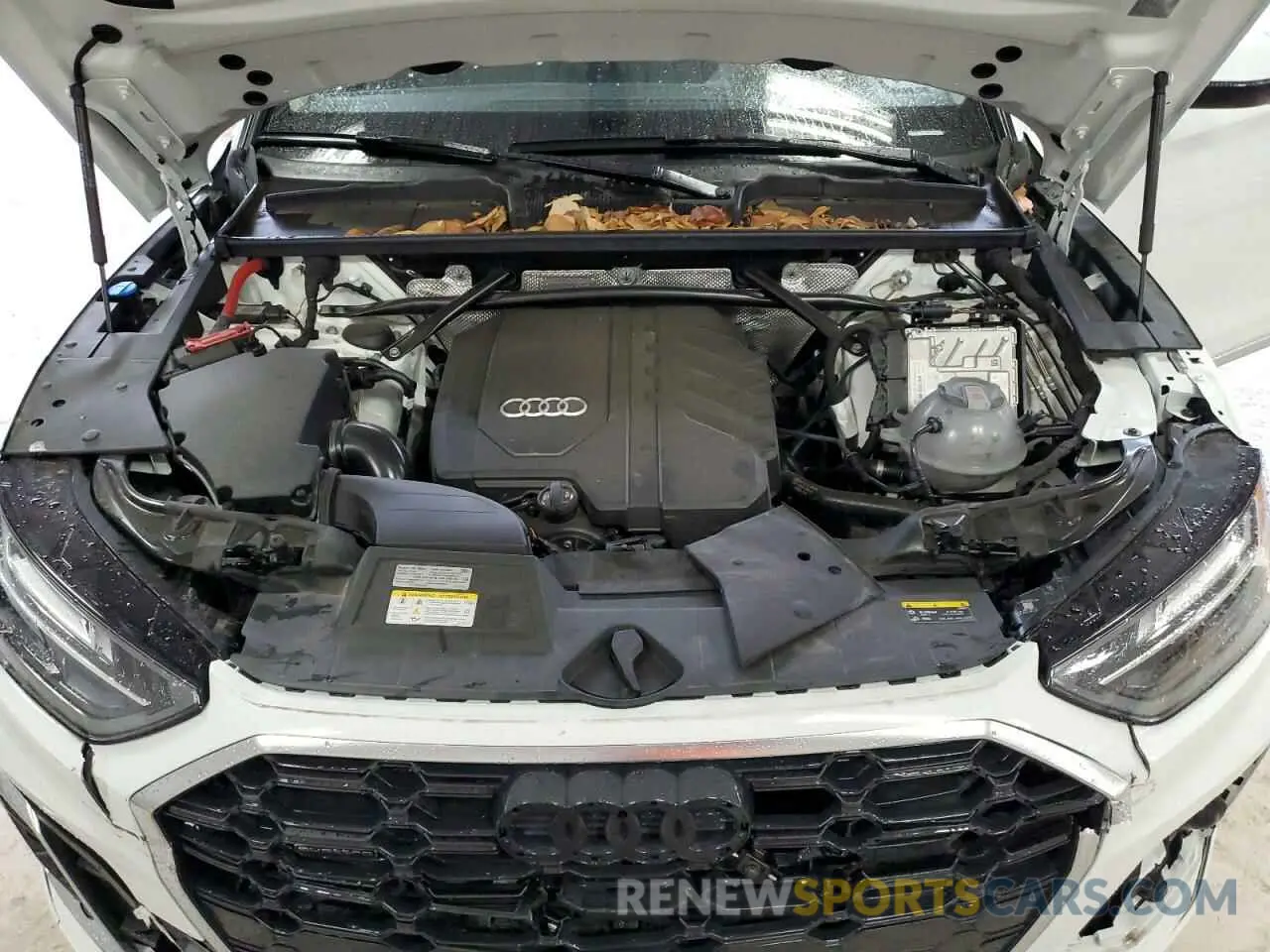 12 Photograph of a damaged car WA1EAAFY9R2024444 AUDI Q5 2024