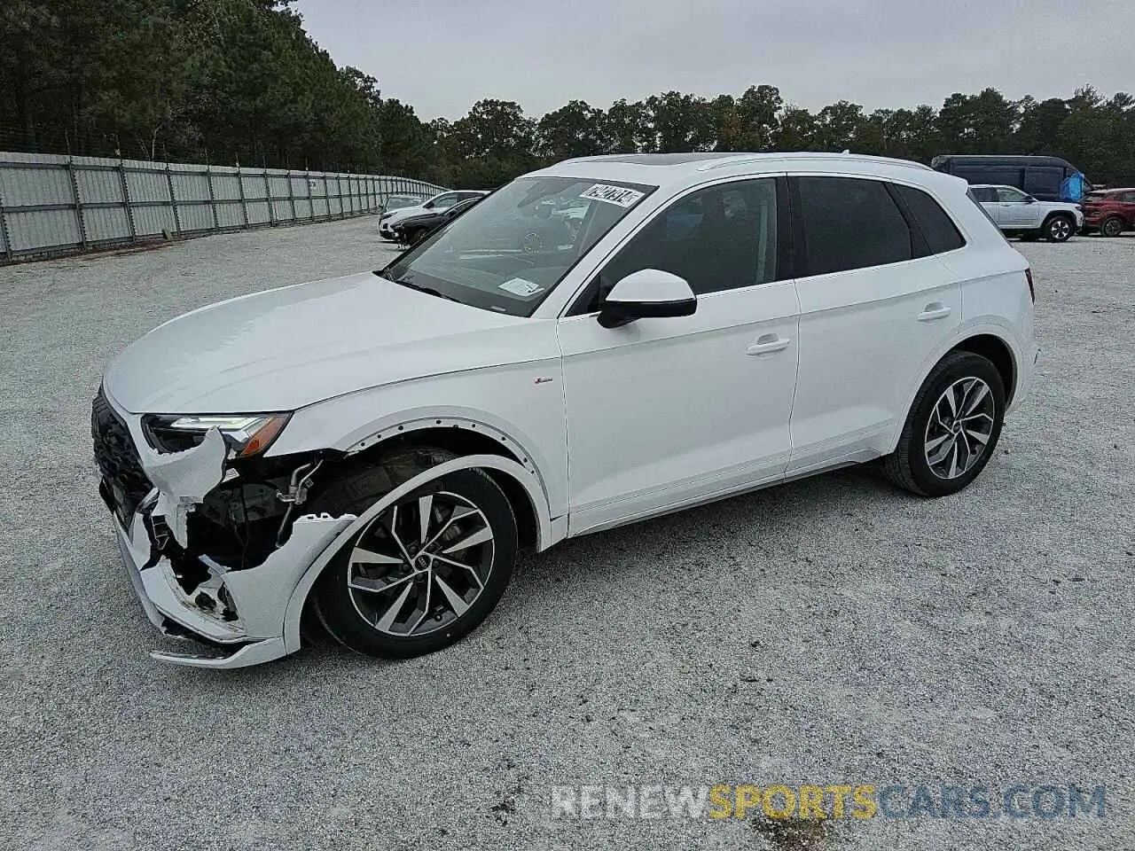 1 Photograph of a damaged car WA1EAAFY9R2072705 AUDI Q5 2024