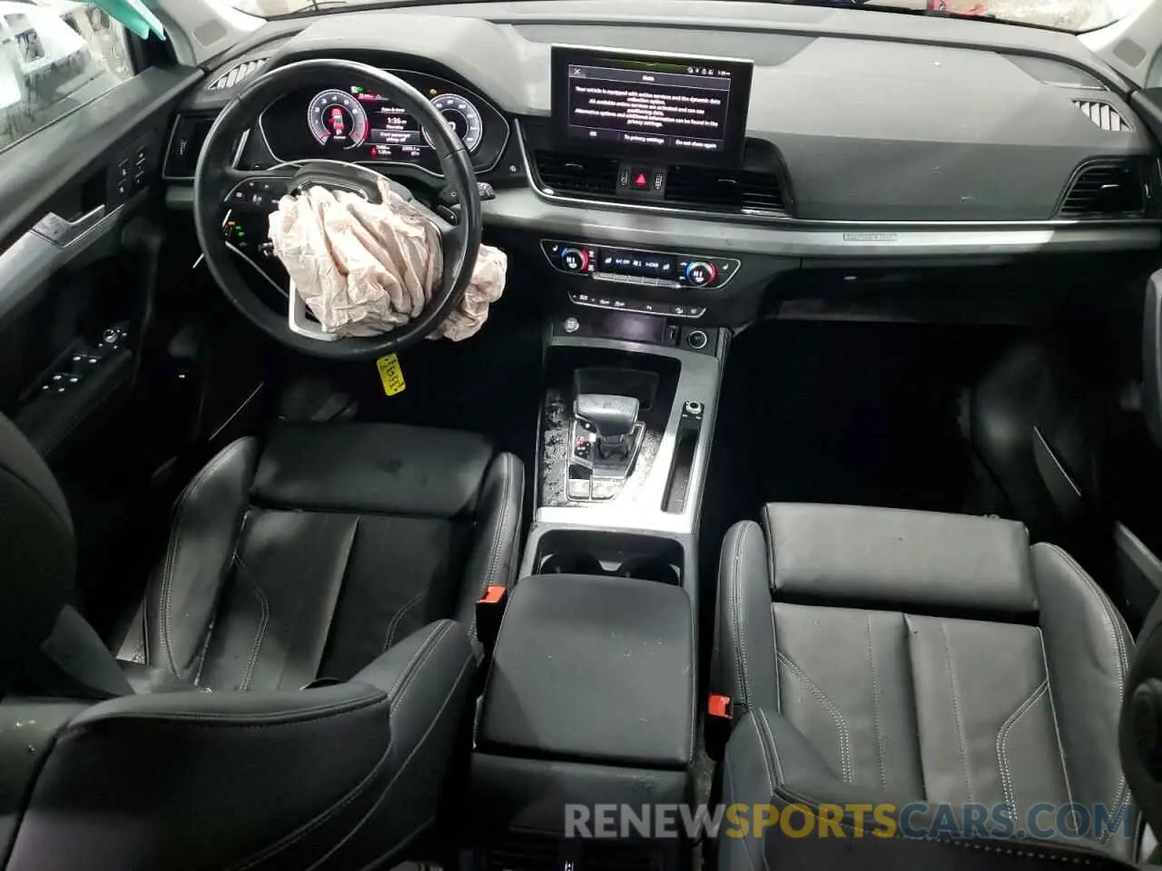 8 Photograph of a damaged car WA1EAAFYXR2043584 AUDI Q5 2024