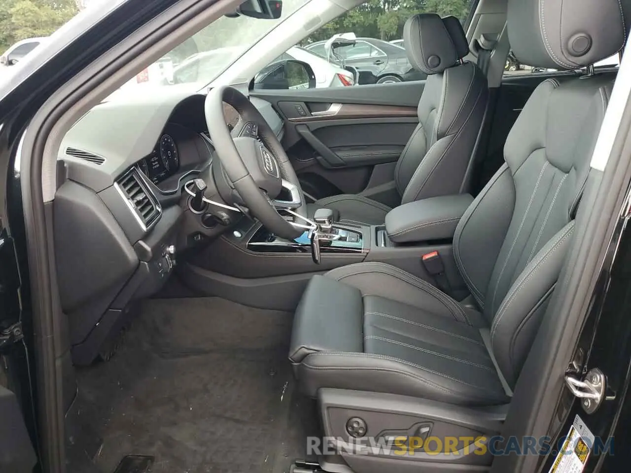 7 Photograph of a damaged car WA1F2AFY9R2022226 AUDI Q5 2024