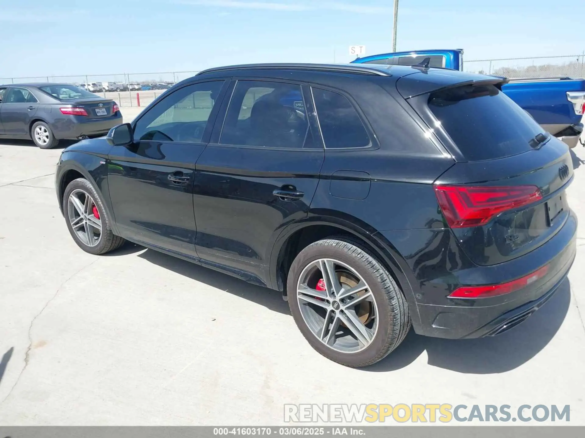 3 Photograph of a damaged car WA1F2AFYXR2014930 AUDI Q5 2024