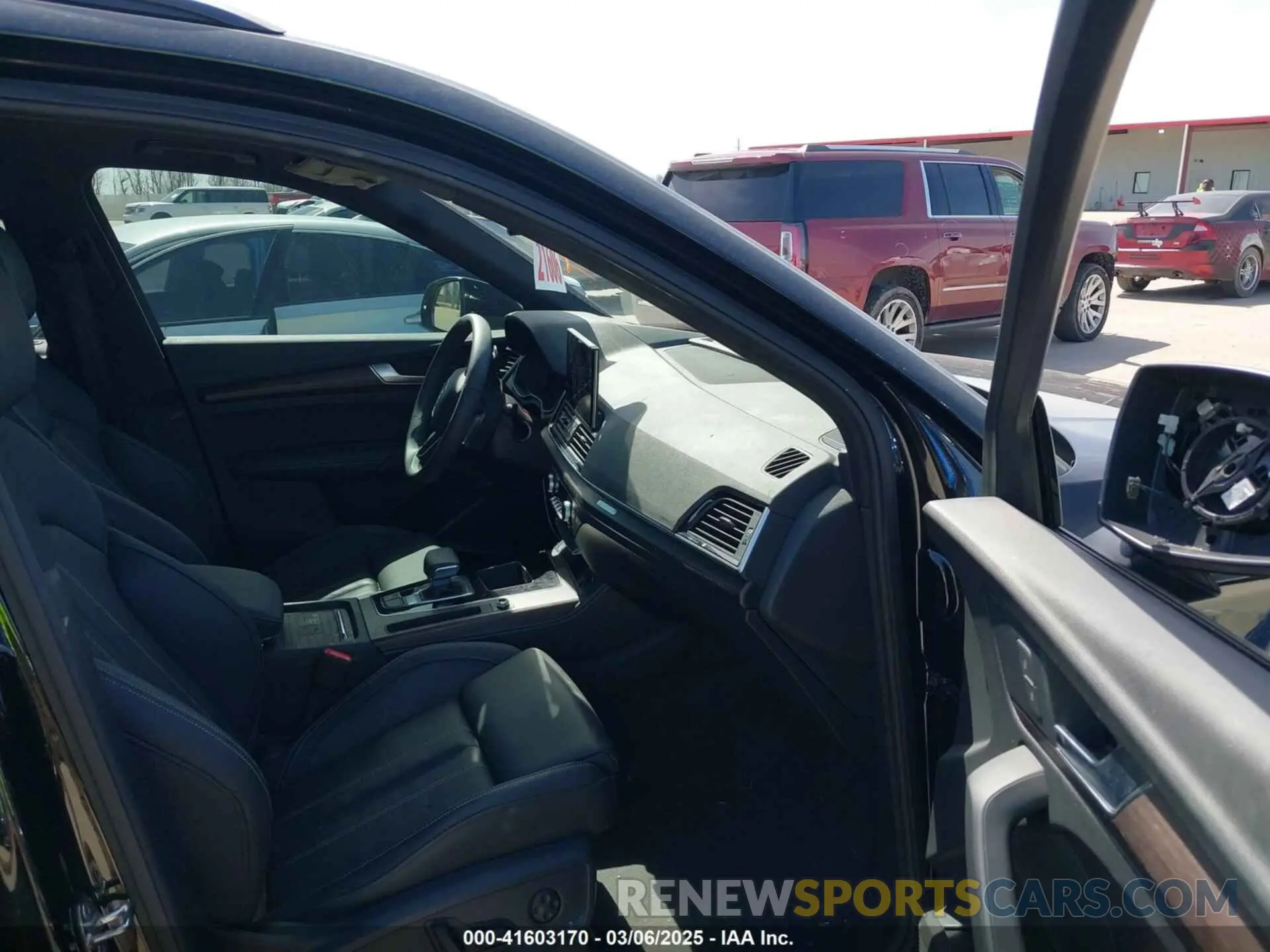 5 Photograph of a damaged car WA1F2AFYXR2014930 AUDI Q5 2024