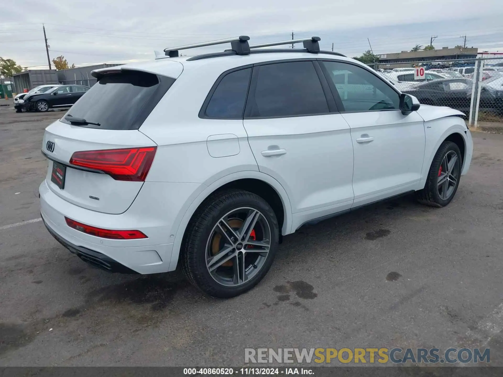 4 Photograph of a damaged car WA1F2AFYXR2104451 AUDI Q5 2024