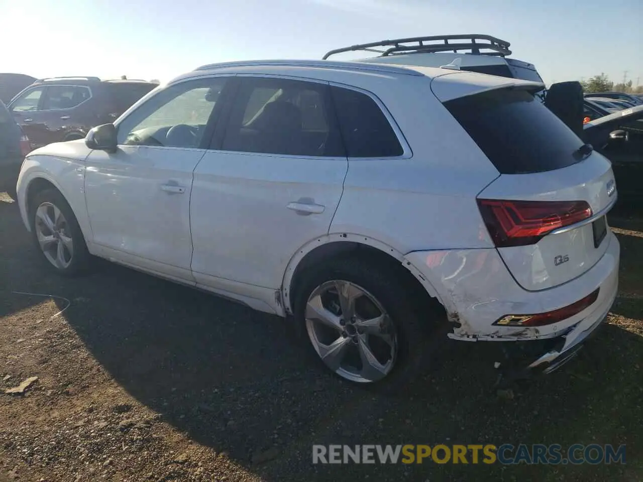 2 Photograph of a damaged car WA1FAAFY4R2022069 AUDI Q5 2024
