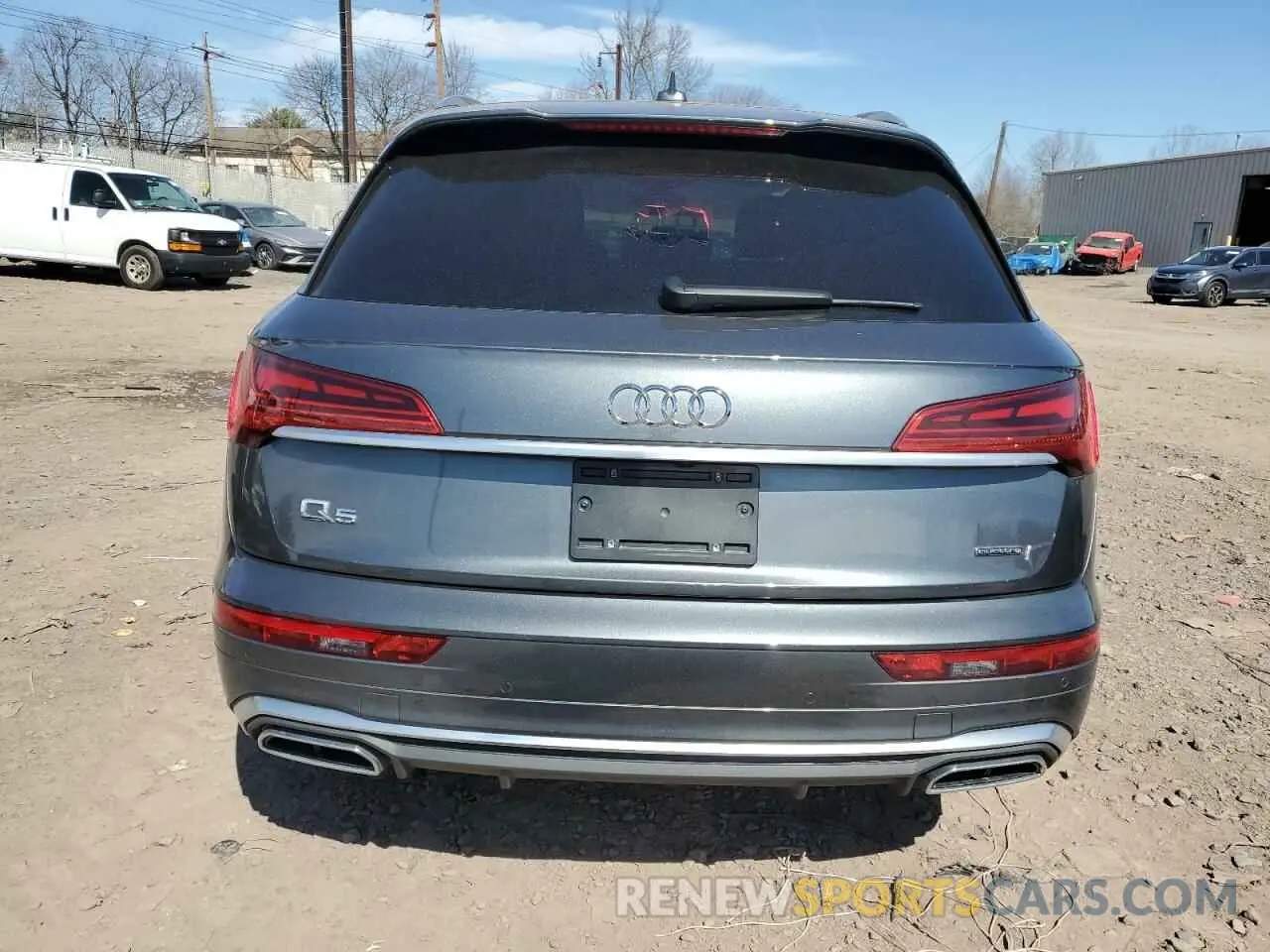 6 Photograph of a damaged car WA1FAAFY7R2014421 AUDI Q5 2024
