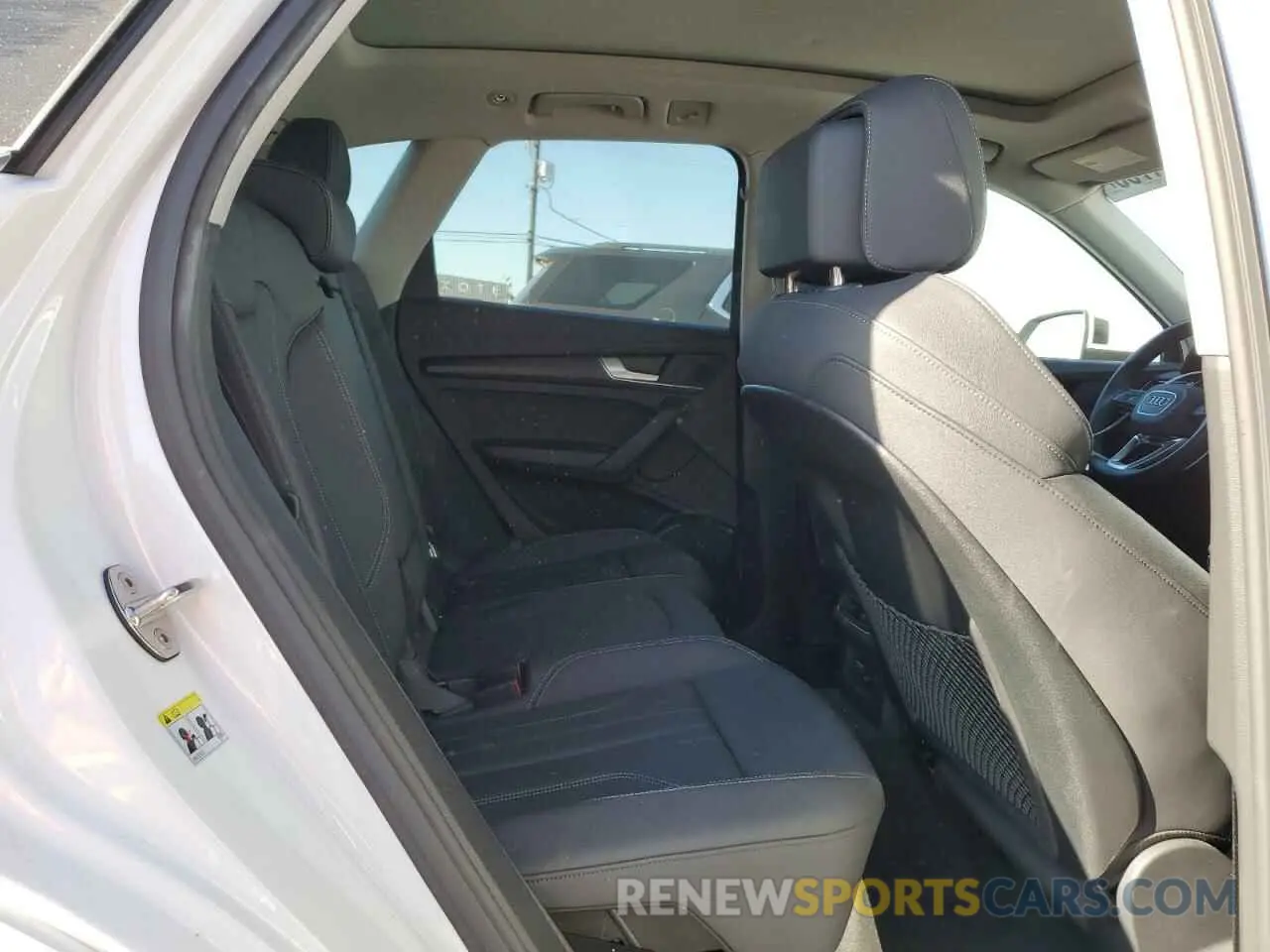 12 Photograph of a damaged car WA1G2AFY1R2069111 AUDI Q5 2024