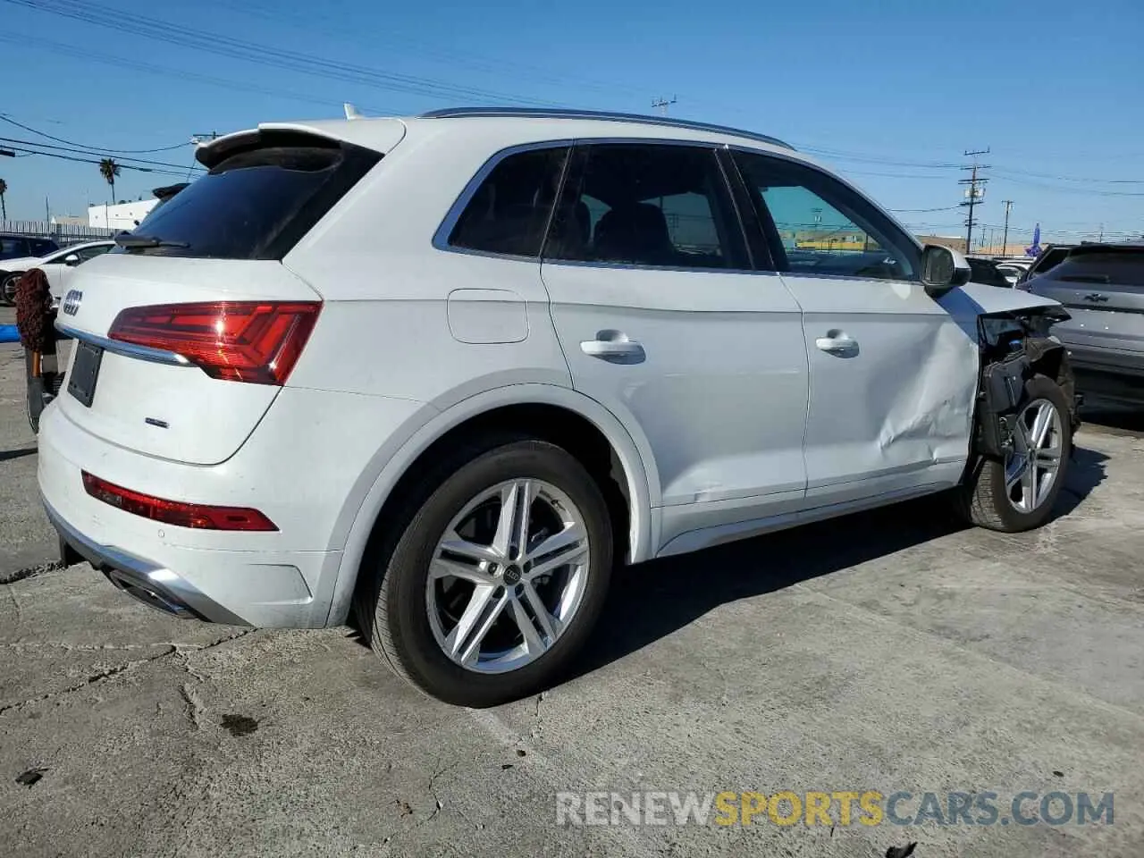3 Photograph of a damaged car WA1G2AFY1R2069111 AUDI Q5 2024