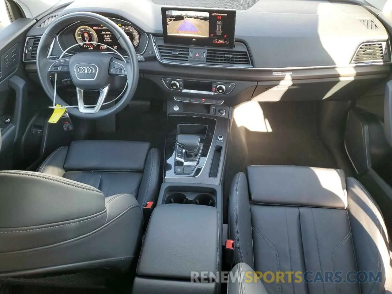 8 Photograph of a damaged car WA1G2AFY1R2069111 AUDI Q5 2024