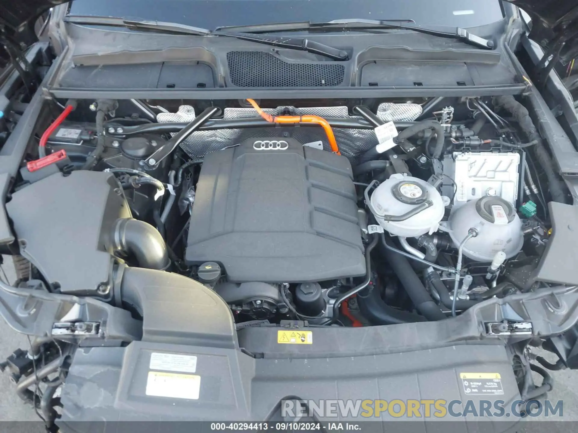 10 Photograph of a damaged car WA1G2AFY1R2075507 AUDI Q5 2024